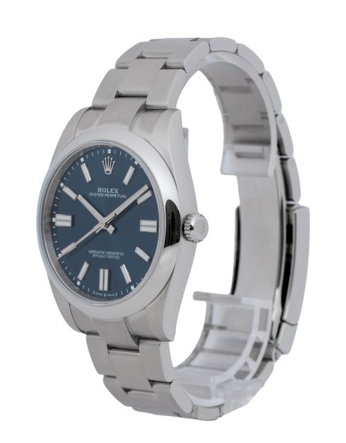 Rolex Oyster Perpetual 124300 Image 2